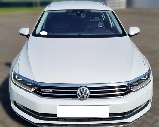 Volkswagen Passat cena 65000 przebieg: 179193, rok produkcji 2016 z Jaraczewo małe 37